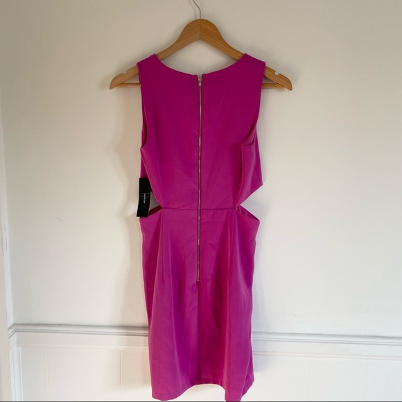 LULU’S Backstage Pass Magenta Cutout Dress NWT S - Picture 6 of 6